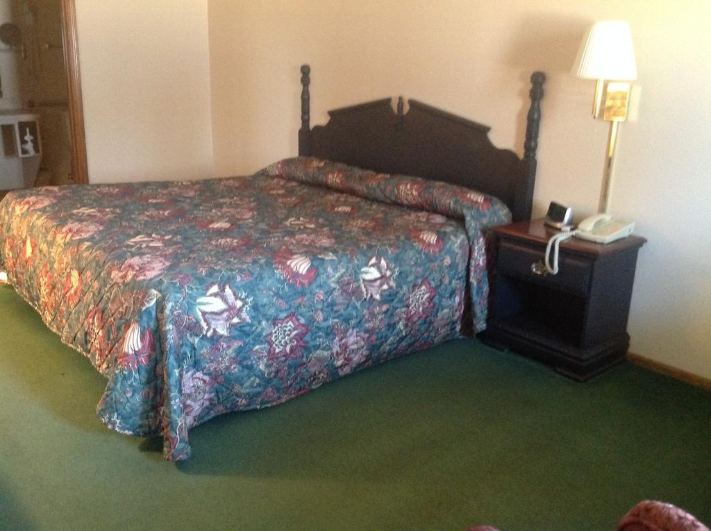 Riverwood Inn Glenwood Habitación foto